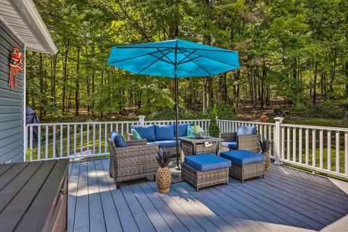 Stunning South Fallsburg Home with Pool and Deck! in Mountain Dale