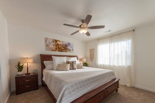 Modern Decor & Style KING bed Wifi with Garage, Spokane (fotografie 6)