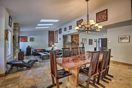 Carlsbad Getaway - Furnished Patio and Pool! in Carlsbad, USA