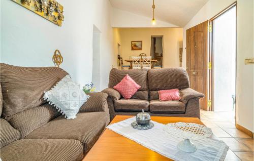 Amazing Home In Cajiz With Wifi in Benajarafe