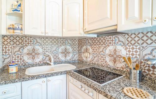 Konyha, Amazing Home In Cajiz With Wifi in Benajarafe