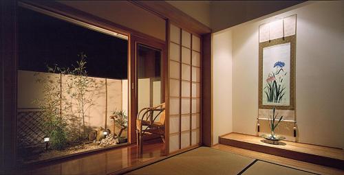 Shizuka Ryokan Japanese Country Spa & Wellness Retreat