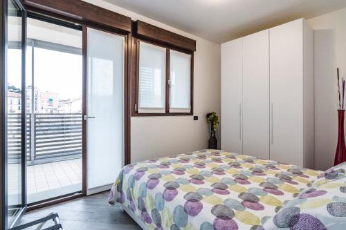 Martesana Apartment - image 11