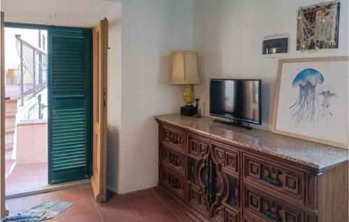 Beautiful Apartment In Porto Azzurro With Kitchen