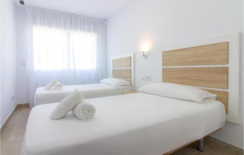 Awesome Apartment In Denia With Wifi, Outdoor Swimming Pool And Swimming Pool photo 3