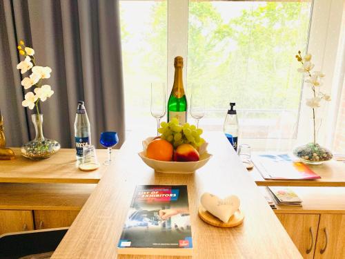 Welcome to Messe! Two-bedroom SmartApartment &Balcony, Hannover (fotografie 7)