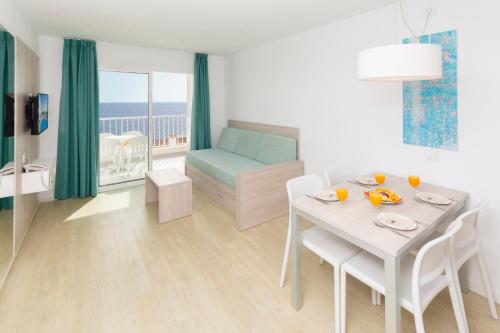 HSM Apartamentos Calas Park - image 9