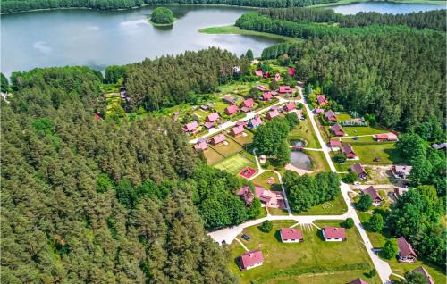 Lovely Home In Gietrzwald With Kitchen