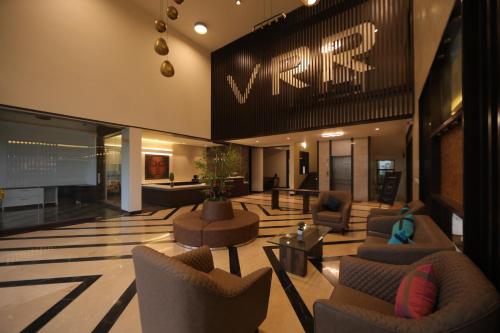 VRR Astoria Hotel & Convention Center