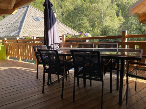 LE BLIZZARD Bel appartement avec grande terrasse dans vieille ferme de montagne rénovée