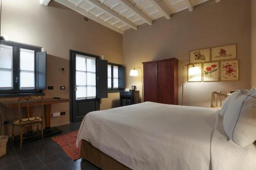 Deluxe Double/Twin Room with Courtyard View - Annex