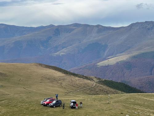 Pensiunea Valea Șușiței, Ciubar, Sauna, ATV, Safarii Jepp Offroad Ghid Turistic, Climbing, Rafting, Paragliding