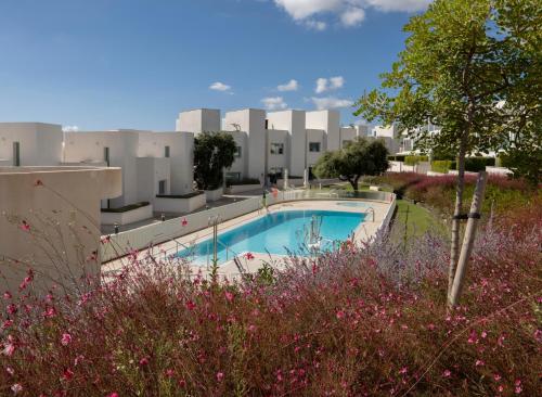 Villa La Perla Sotogrande - since 2022 - Sea View - 3 Bedrooms and Bathrooms - La Reserva Beach and Golf nearby