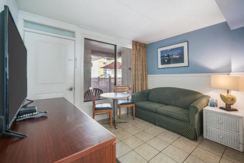Sahara Motel - image 3