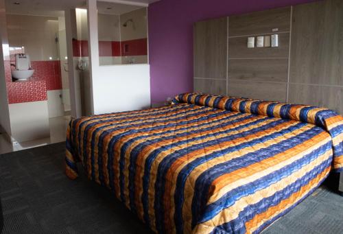 Hotel Rossel Plaza – Mexico City, NJ