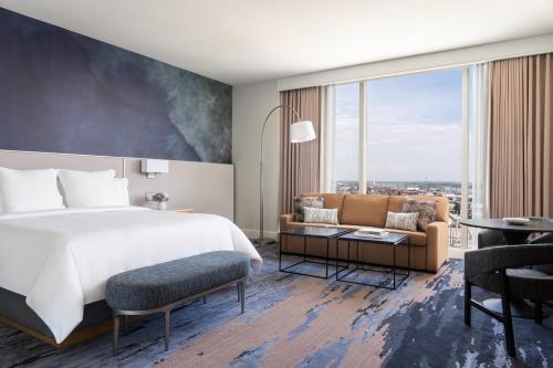 Four Seasons Hotel St Louis