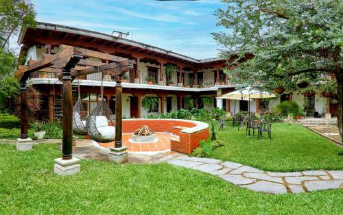 Hotel Cacique Real - image 4