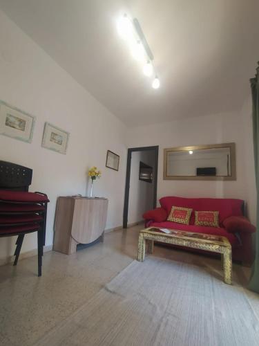 Céntrico piso con aparcamiento gratuito Céntrico piso con aparcamiento gratuito