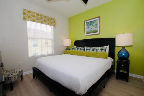 Vista Cay at Epic Universe - Standard 2 bedroom condo thumb 4