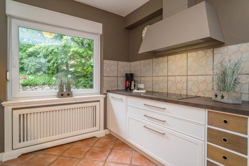 Söns Hüs, Munkmarsch (fotografie 6)