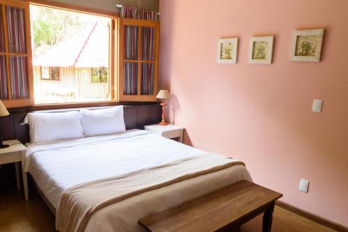 Rejunte sujo, registros emperrando – Foto de Hotel Recanto da Cachoeira,  Socorro - Tripadvisor