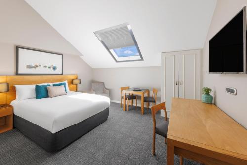 2 twin beds