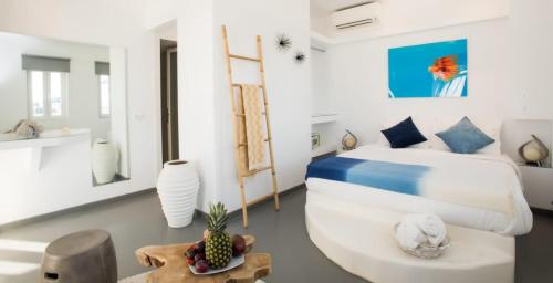 Suite with Terrace image 3