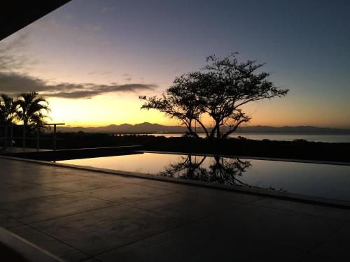 Swimming pool, Sapphire Bay Fiji in Viseisei