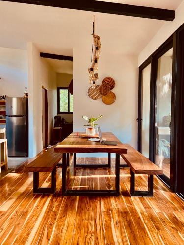 NOSOTROS Playa Maderas - Surf House & Casitas in Playa Maderas