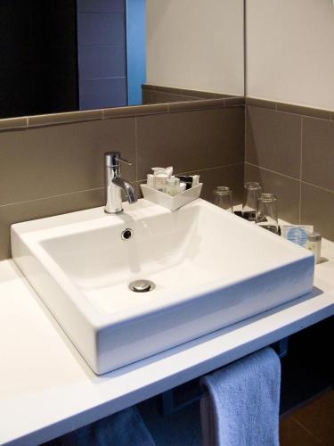 Hotel Sant Roc - image 13