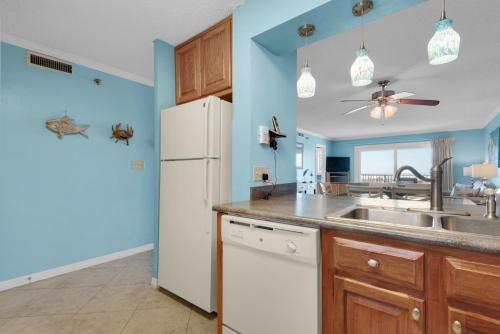 Unit 615 - West View Silver Unit - image 7