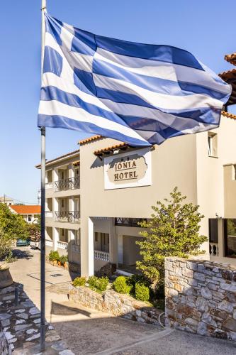 Ionia Hotel - image 4
