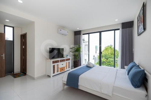 VILLA ARIA RESORT, THE SEA BY 10m,Biển và hồ bơi riêng