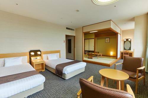 Japanese-Western style Room (With Private Bath )