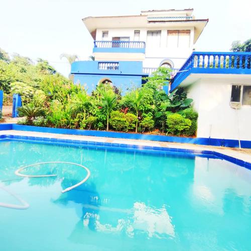 Hilltop 4BHK Villa with Private Pool Near Candolim Goa