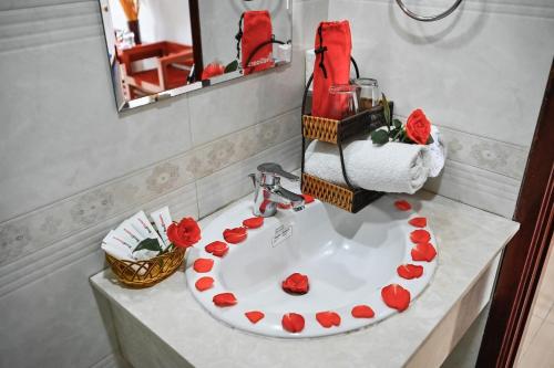 Quang Hoa Airport Hotel Room Type - Triple Room