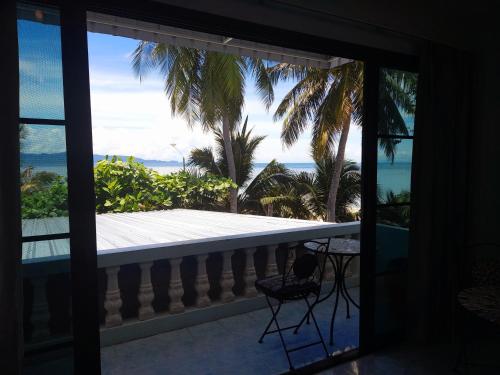 Tea Moon Beach House Room Type - King Room with Sea View