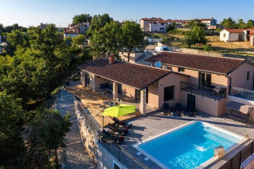 Villa Gloria in Sarici