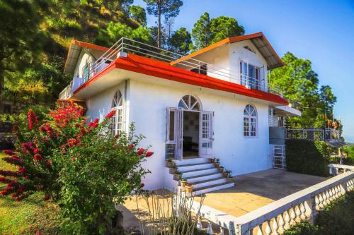 Misty Mountains Cottage - In the Lap of Nature!, Kasauli