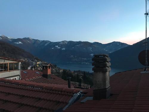 Casa di borgo vista lago - Valsolda