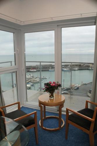 Vedere, Seafront Hotel in Hirtshals