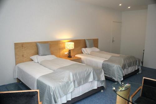 Seafront Hotel - image 5