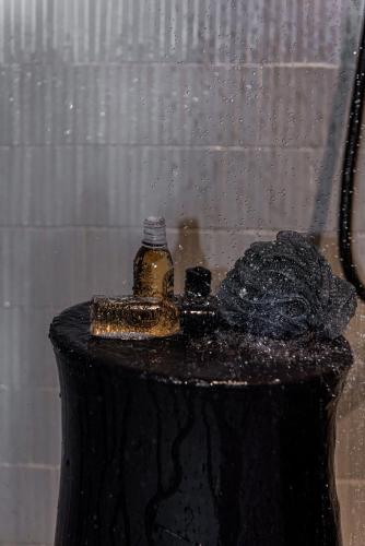 Aeonic Suites and Spa - image 4