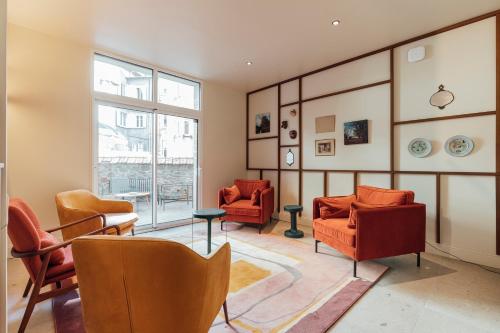 Shared lounge/TV area, La Loge Gogaille - Préfecture near Eglise Saint-Antoine
