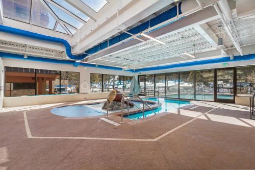 Exterior view, 2 Bedroom Ski In, Ski Out Mountain Vacation Rental Located Next To Historic Main Street In Downtown  in Breckenridge (CO)