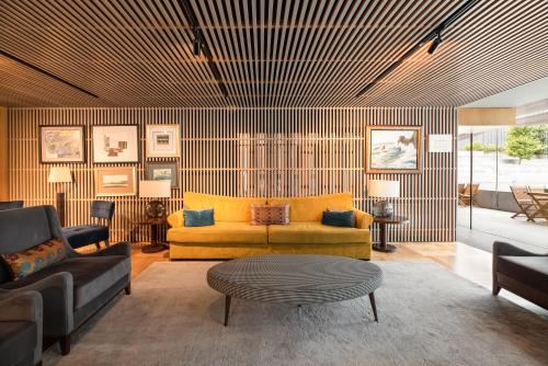 Lobby, Santa Luzia ArtHotel. in Guimaraes