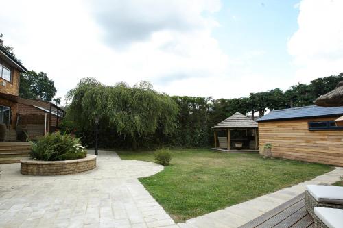 Richmond Lane Guest House - AA Accredited - 정원