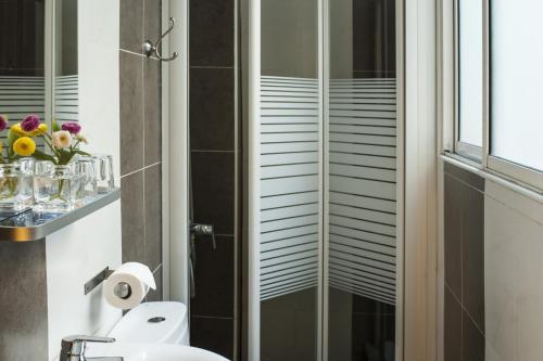 THC Gran Via Hostel - image 4