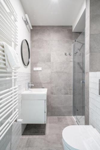 Studio Apartment image 1