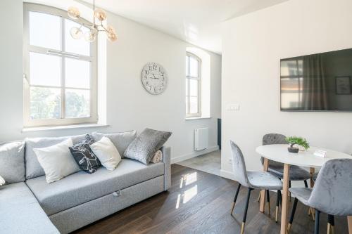 Studio Apartment image 4